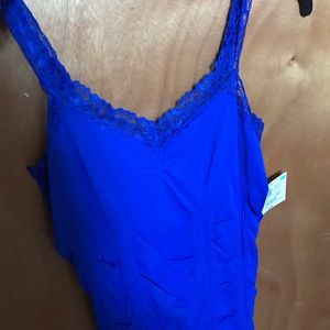 Woman’s Joe Boxer Camisole bright blue size L